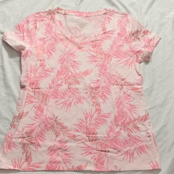 3/$15🌻NWOT Sonoma Embossed Fern Leaves Shirt - Picture 2 of 5